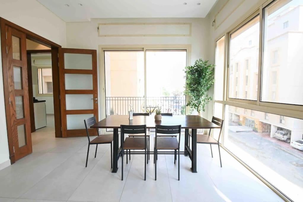 The Elegant Loft At Icon55 Compound *